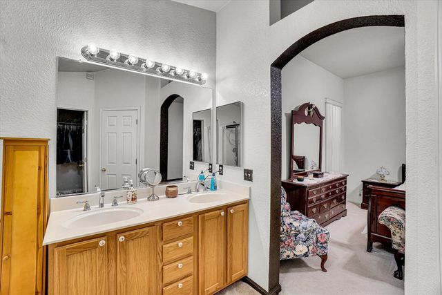 4512 Thira Way, Elk Grove, CA 95758