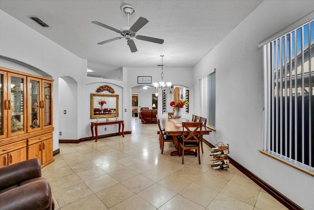 4512 Thira Way, Elk Grove, CA 95758