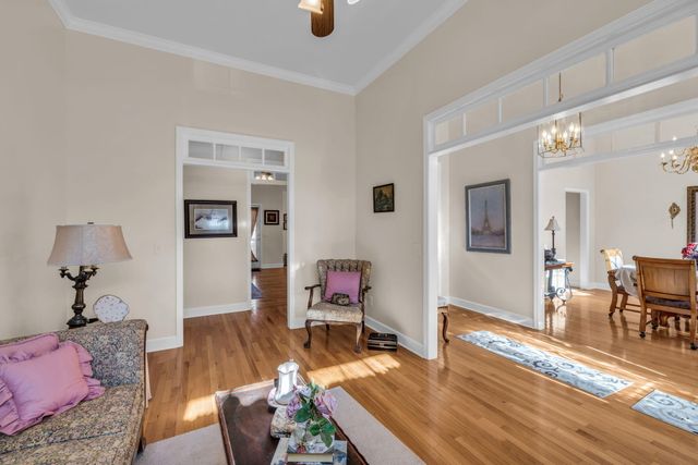 1096 Harbor Landing Drive, Soddy Daisy, TN 37379