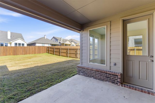 3513 Helena Street, Gainesville, TX 76240