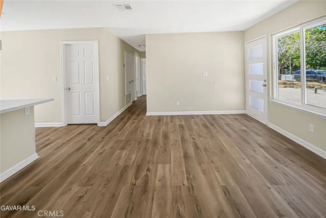3716 W Avenue K10, Lancaster, CA 93536