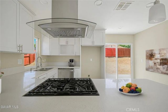 3716 W Avenue K10, Lancaster, CA 93536