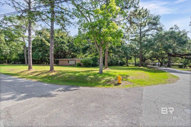 2255 Pratt Drive, Mobile, AL 36605