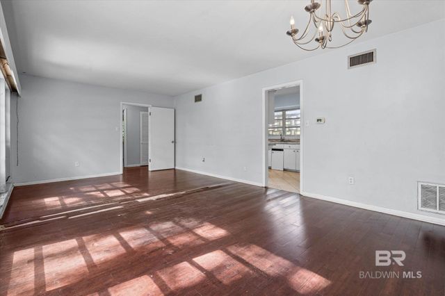 2255 Pratt Drive, Mobile, AL 36605