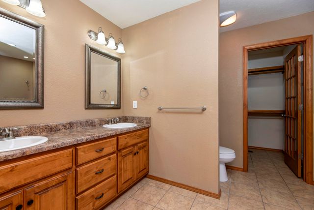 1007 E Lloyd Street, Ozark, MO 65721