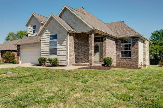 1007 E Lloyd Street, Ozark, MO 65721