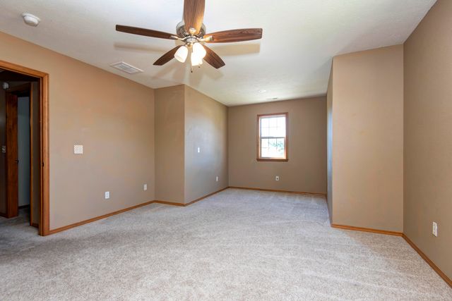 1007 E Lloyd Street, Ozark, MO 65721