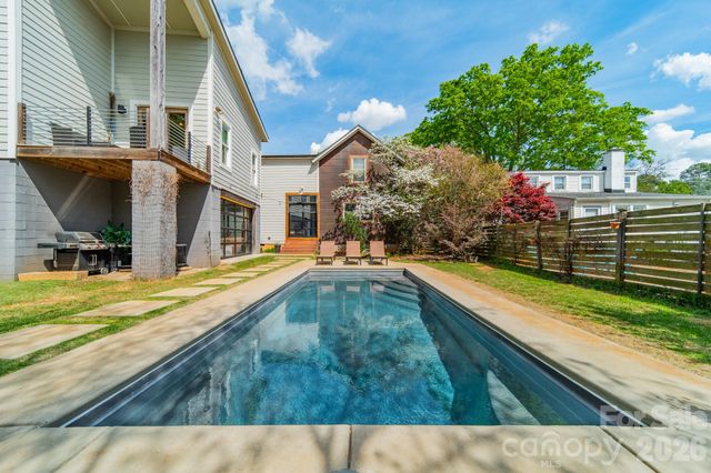 521 Forest Lane, Rock Hill, SC 29730