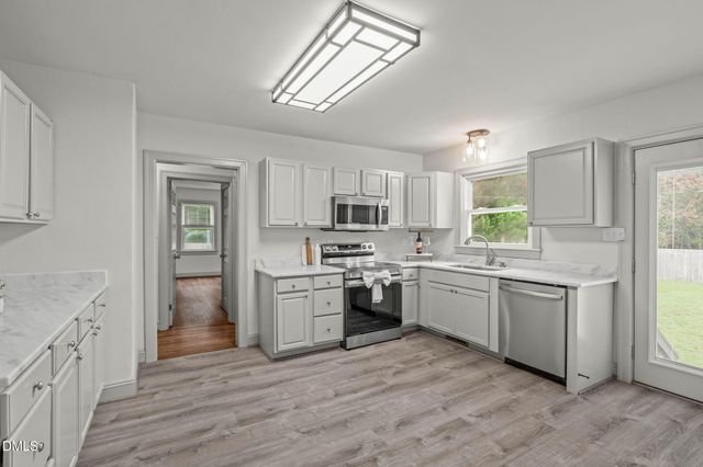 619 Stallings Road, Zebulon, NC 27597