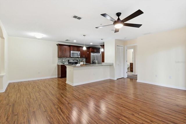 5041 ROYAL PALMS WAY 202, New Port Richey, FL 34652