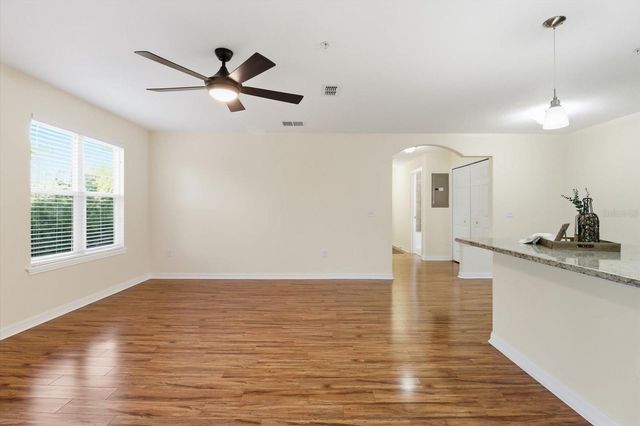 5041 ROYAL PALMS WAY 202, New Port Richey, FL 34652