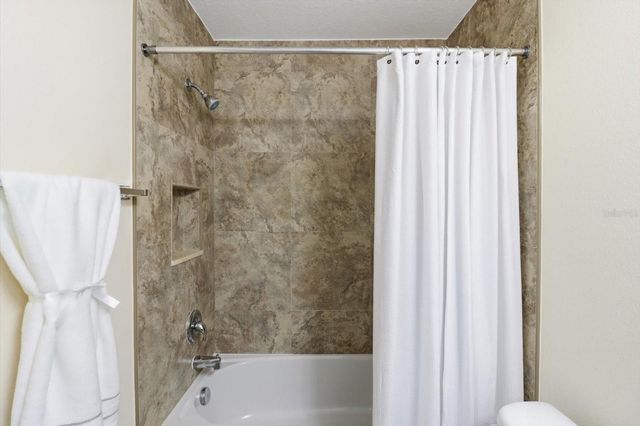 5041 ROYAL PALMS WAY 202, New Port Richey, FL 34652