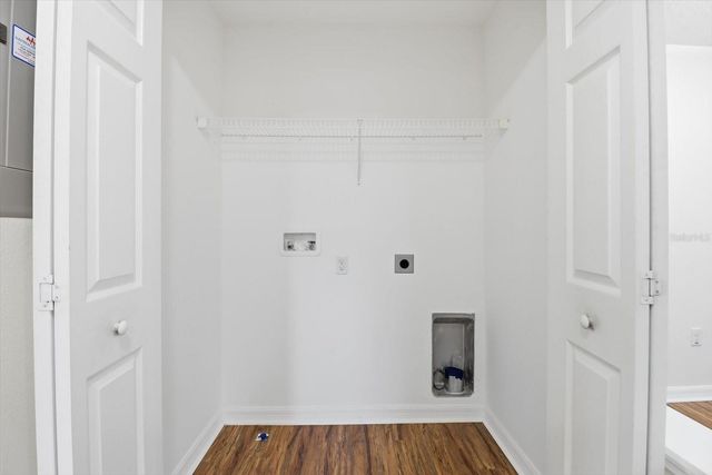 5041 ROYAL PALMS WAY 202, New Port Richey, FL 34652