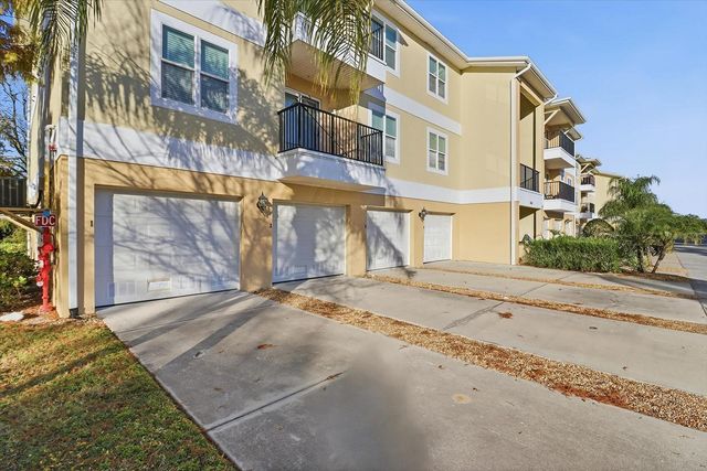 5041 ROYAL PALMS WAY 202, New Port Richey, FL 34652
