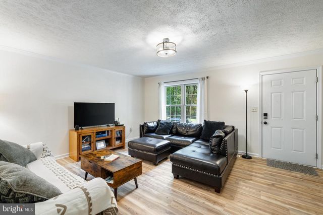 234 LAND OR DR, Ruther Glen, VA 22546