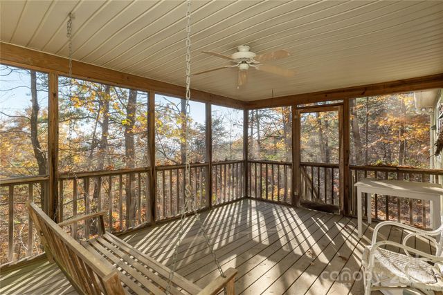 2355 Round Mountain Road, Brevard, NC 28712