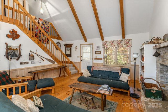 2355 Round Mountain Road, Brevard, NC 28712