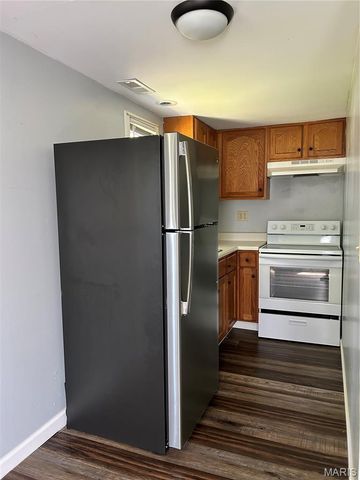 215 8th Street, Park Hills, MO 63601