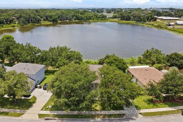 302 LAKE SHEPARD DRIVE, Apopka, FL 32703