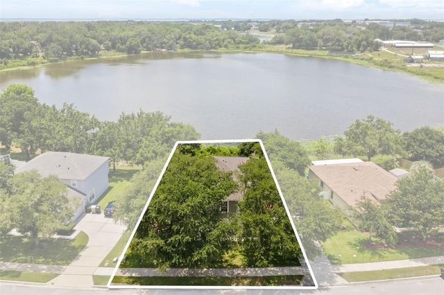 302 LAKE SHEPARD DRIVE, Apopka, FL 32703