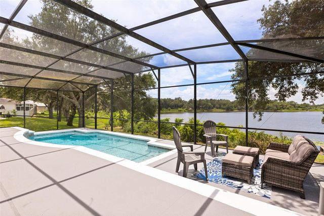 302 LAKE SHEPARD DRIVE, Apopka, FL 32703