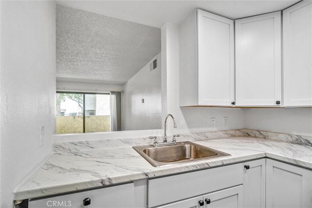 600 W 3rd Street A115, Santa Ana, CA 92701