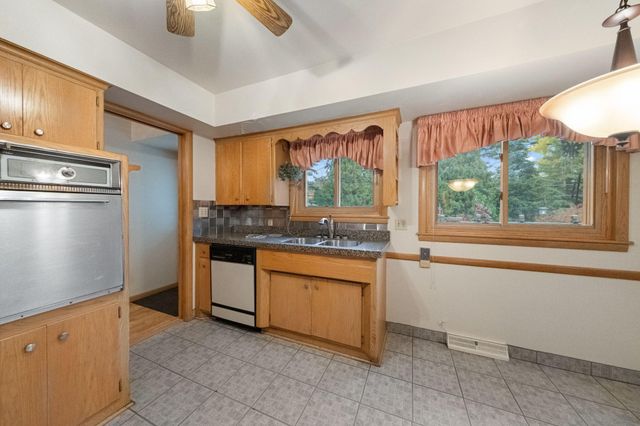 1756 Fry Street, Falcon Heights, MN 55113