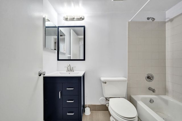 1450 SE 3rd Avenue 305, Dania Beach, FL 33004