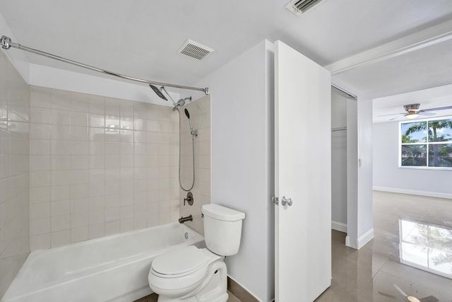 1450 SE 3rd Avenue 305, Dania Beach, FL 33004