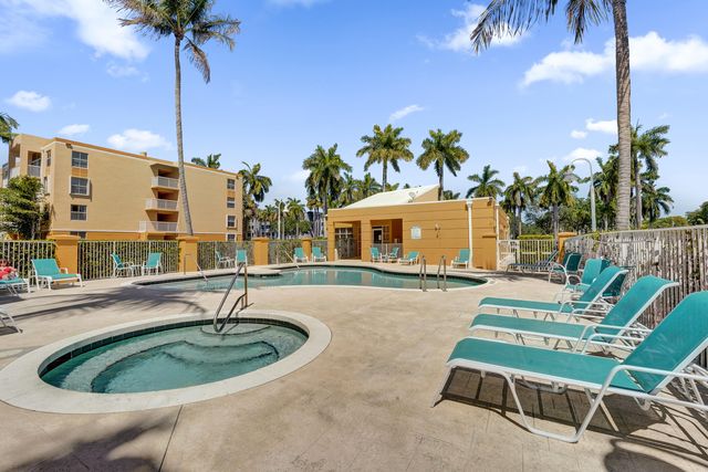 1450 SE 3rd Avenue 305, Dania Beach, FL 33004