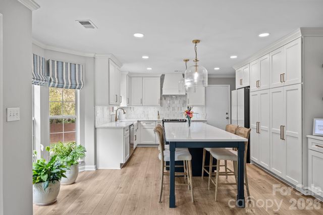 137 Paseo Drive, Mooresville, NC 28117