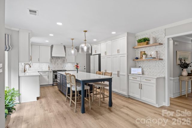 137 Paseo Drive, Mooresville, NC 28117