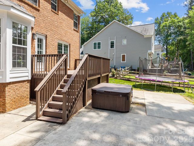 137 Paseo Drive, Mooresville, NC 28117
