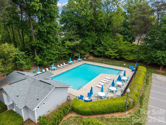 137 Paseo Drive, Mooresville, NC 28117