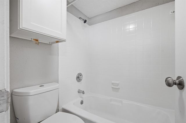 3754 Tanglewilde Street C3, Houston, TX 77063