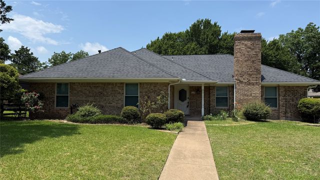 1114 Valerie Drive, Cedar Hill, TX 75104