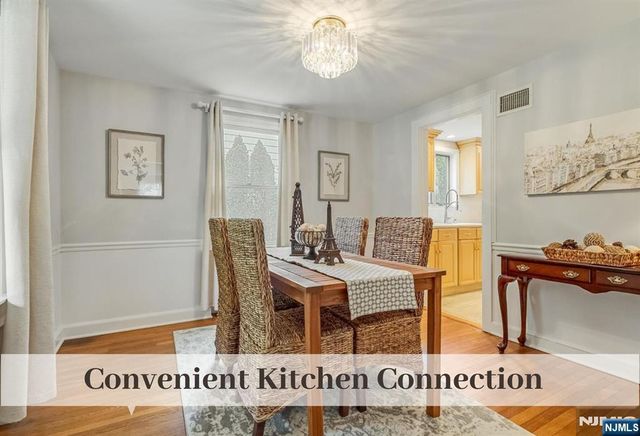 76 Carlton Avenue, Ho-ho-kus, NJ 07423