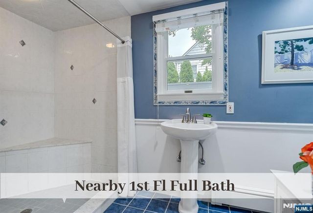 76 Carlton Avenue, Ho-ho-kus, NJ 07423