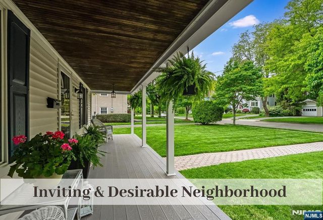 76 Carlton Avenue, Ho-ho-kus, NJ 07423