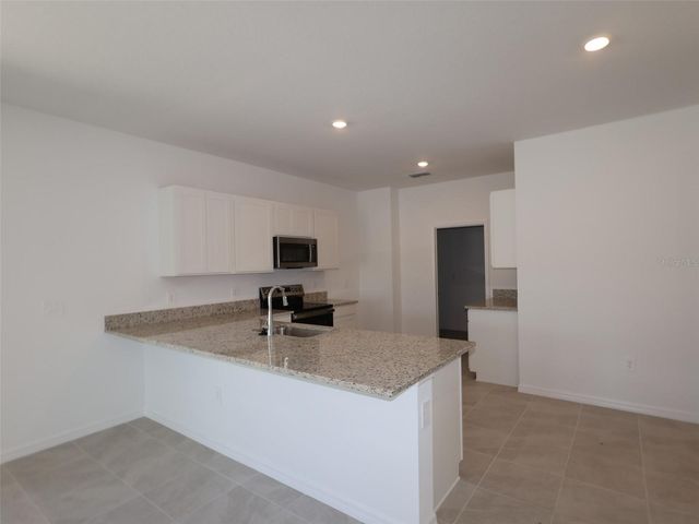 9121 OPTIMIST WAY, Palmetto, FL 34221