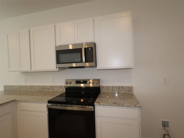 9121 OPTIMIST WAY, Palmetto, FL 34221