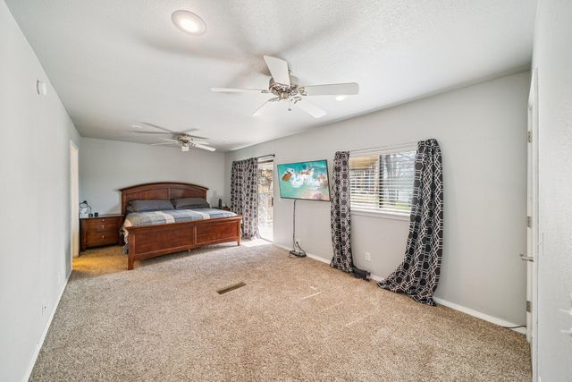 55881 E 316 Road, Jay, OK 74346