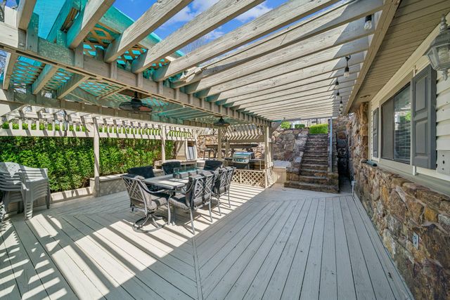 55881 E 316 Road, Jay, OK 74346