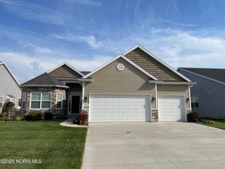 7822 Honey Crisp Court, Holland, OH 43528