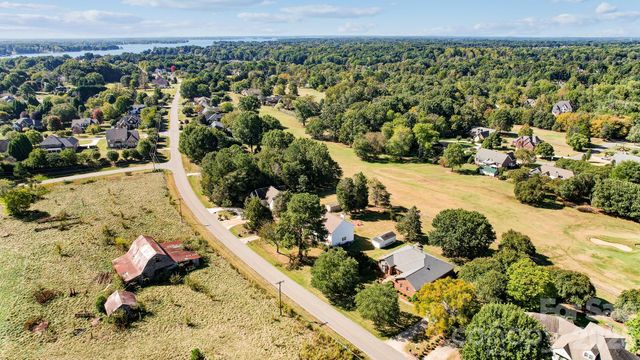 246 Canvasback Road, Mooresville, NC 28117
