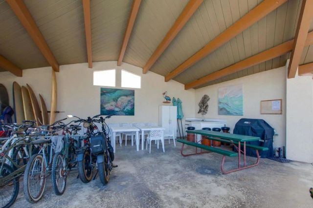 2475 Jefferson 103, Carlsbad, CA 92008