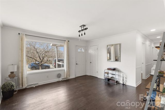 936 Shannon Bradley Road, Gastonia, NC 28052