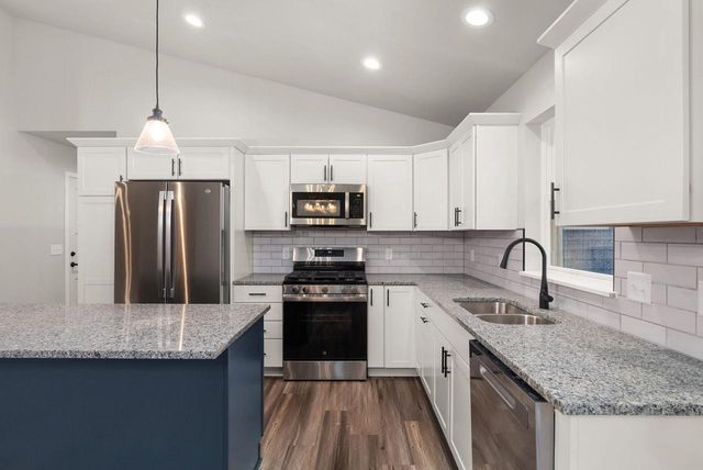 110 Windmill Ridge Road, Evansville, WI 53536