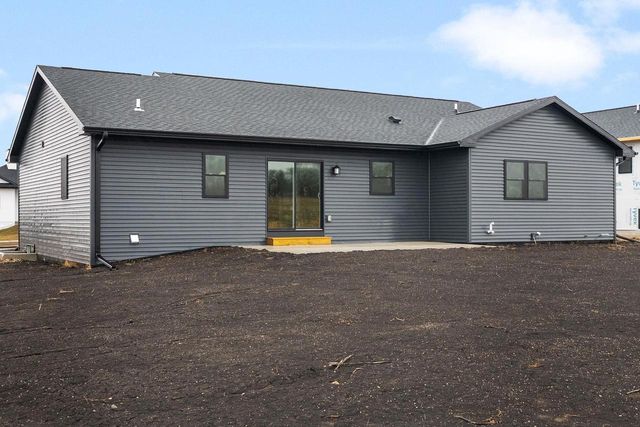 110 Windmill Ridge Road, Evansville, WI 53536