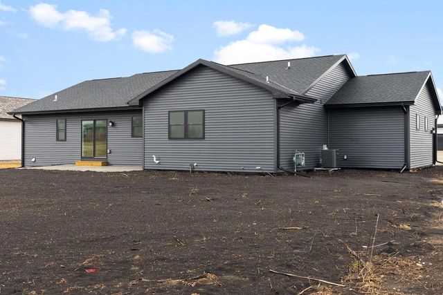 110 Windmill Ridge Road, Evansville, WI 53536